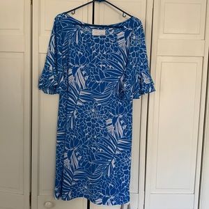 Women’s dress size large